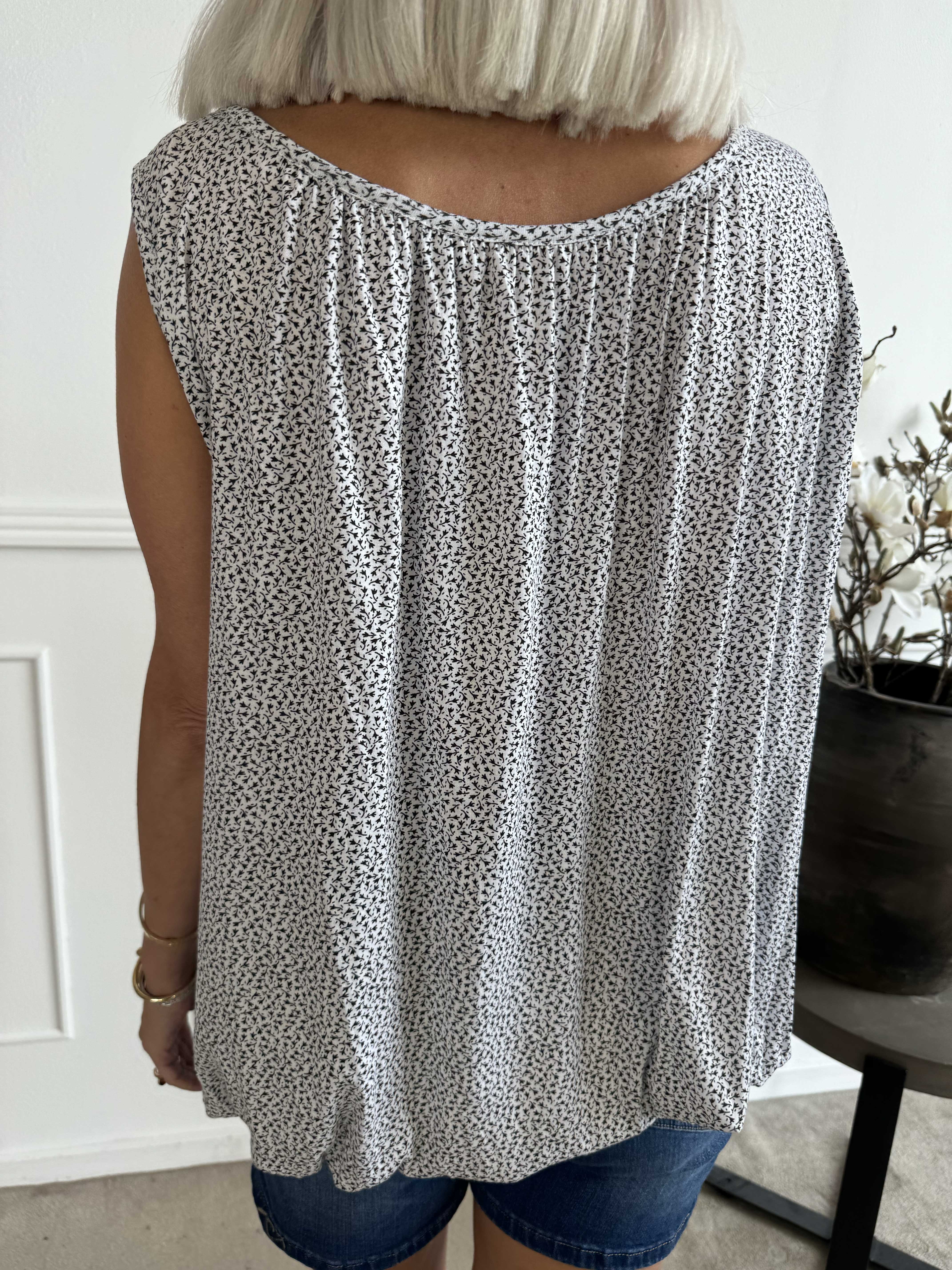 Miracle Flower Top - Top i viskose med elastik forneden